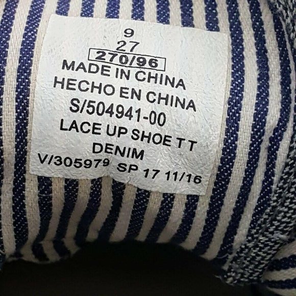 Old Navy Men's Canvas Athletic Boat Shoes Denim Chambray Lace Up Size 9 Gray - Picture 7 of 10